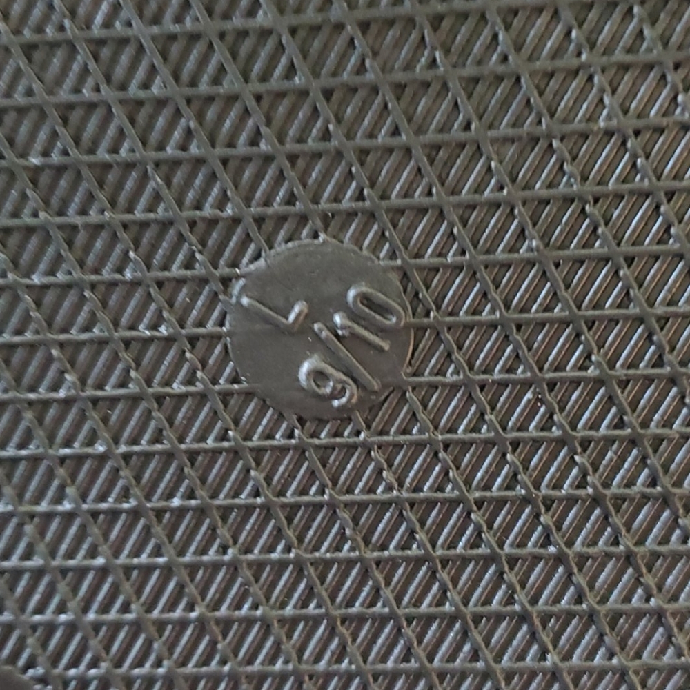 🆕️ Activ Pro Slip-on Slides - Picture 5 of 9